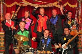 Georg Pommer und das Royal Roncalli Orchestra